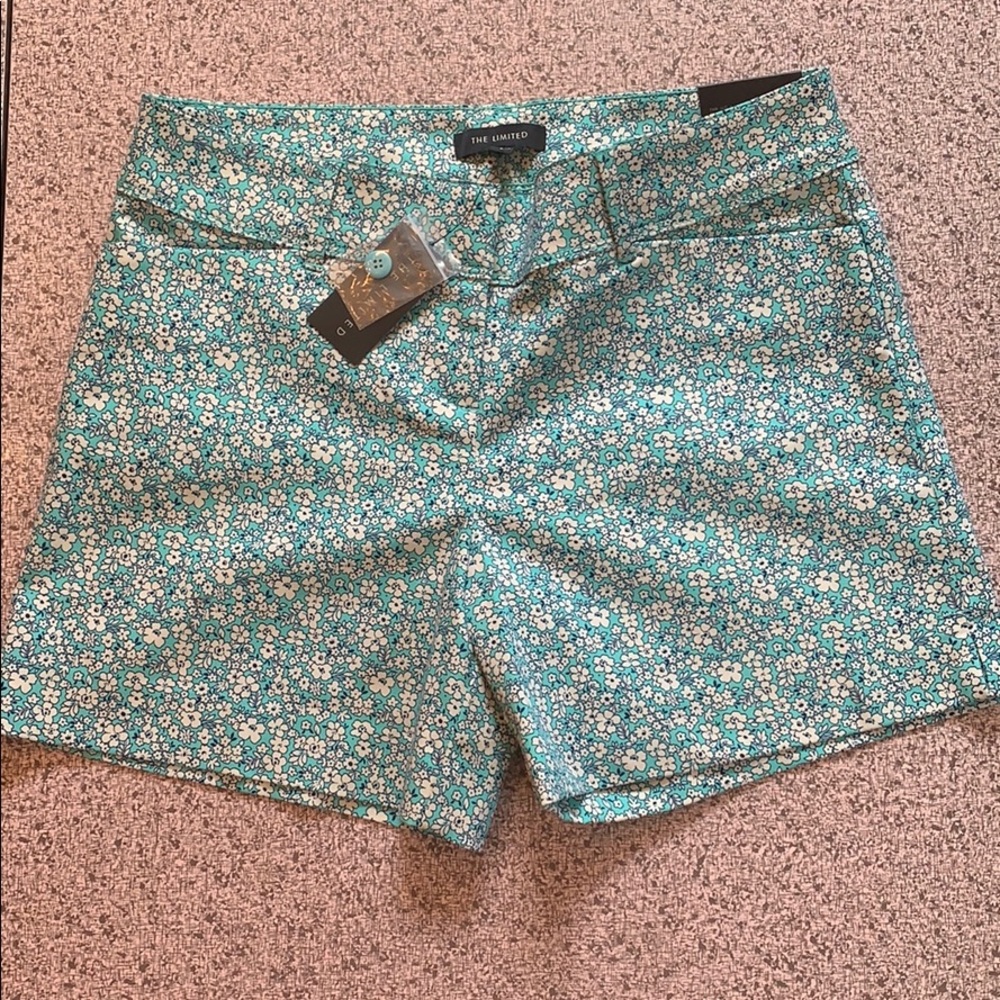 New The Limited floral shorts size 6